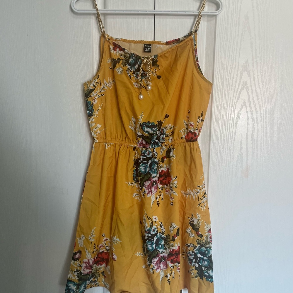 NWOT Floral Yellow Sundress